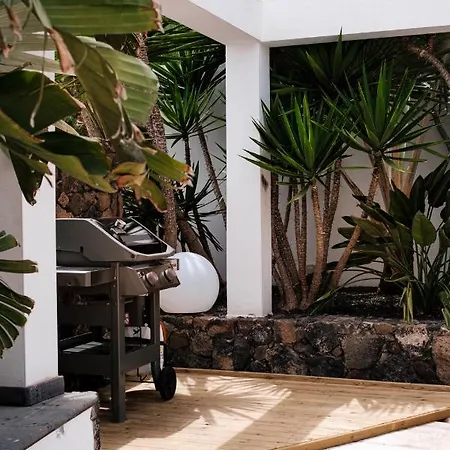 Casa Chani With Heated Pool In El Roque Villa *